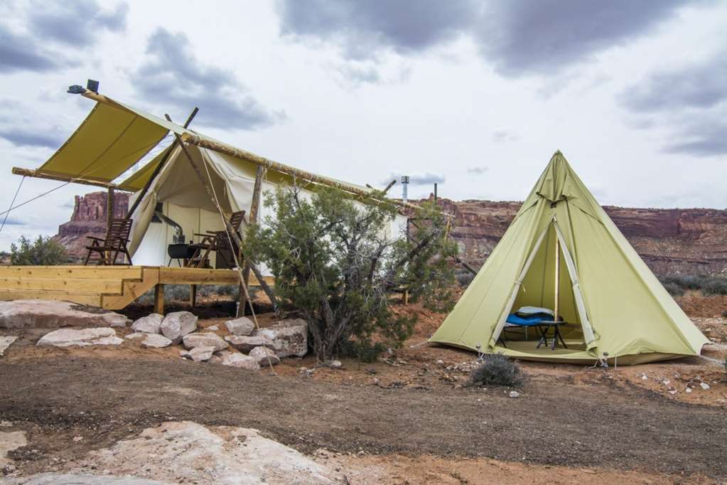 Under Canvas Moab Room photo